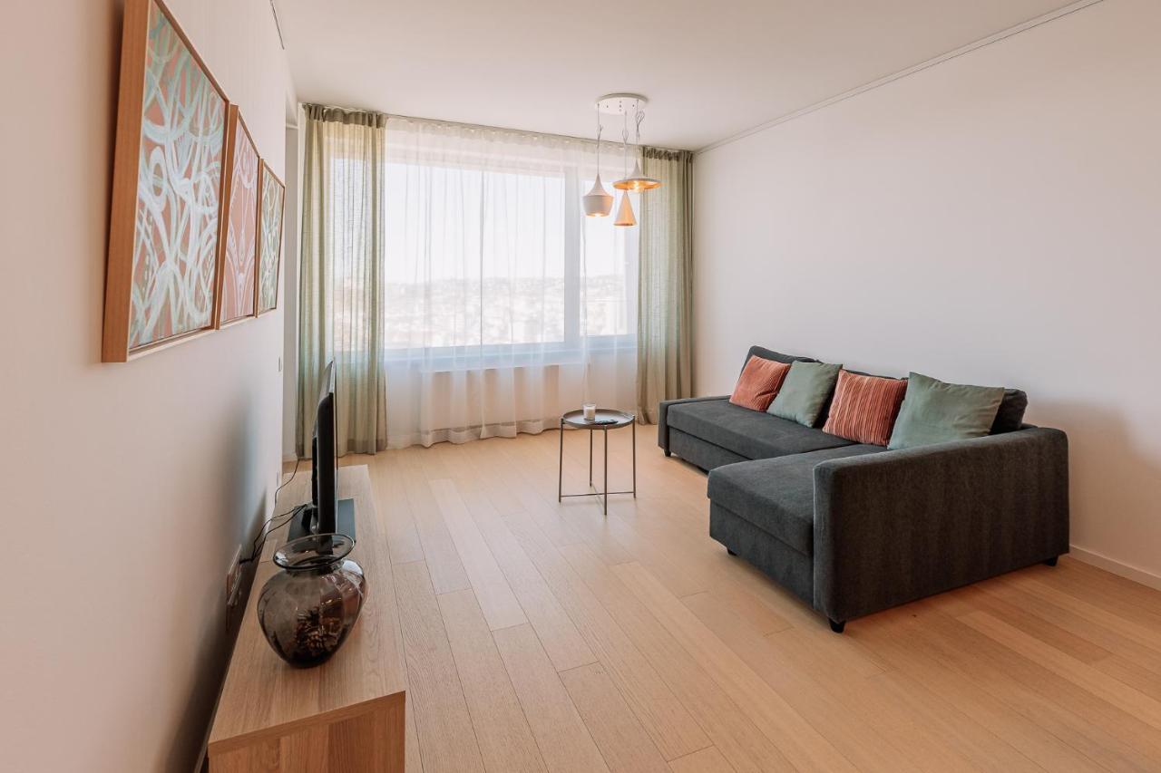 Skau Coral Residence In Sky Park 22 Floor 1Tower Panoramic View Free Parking Братислава Екстериор снимка