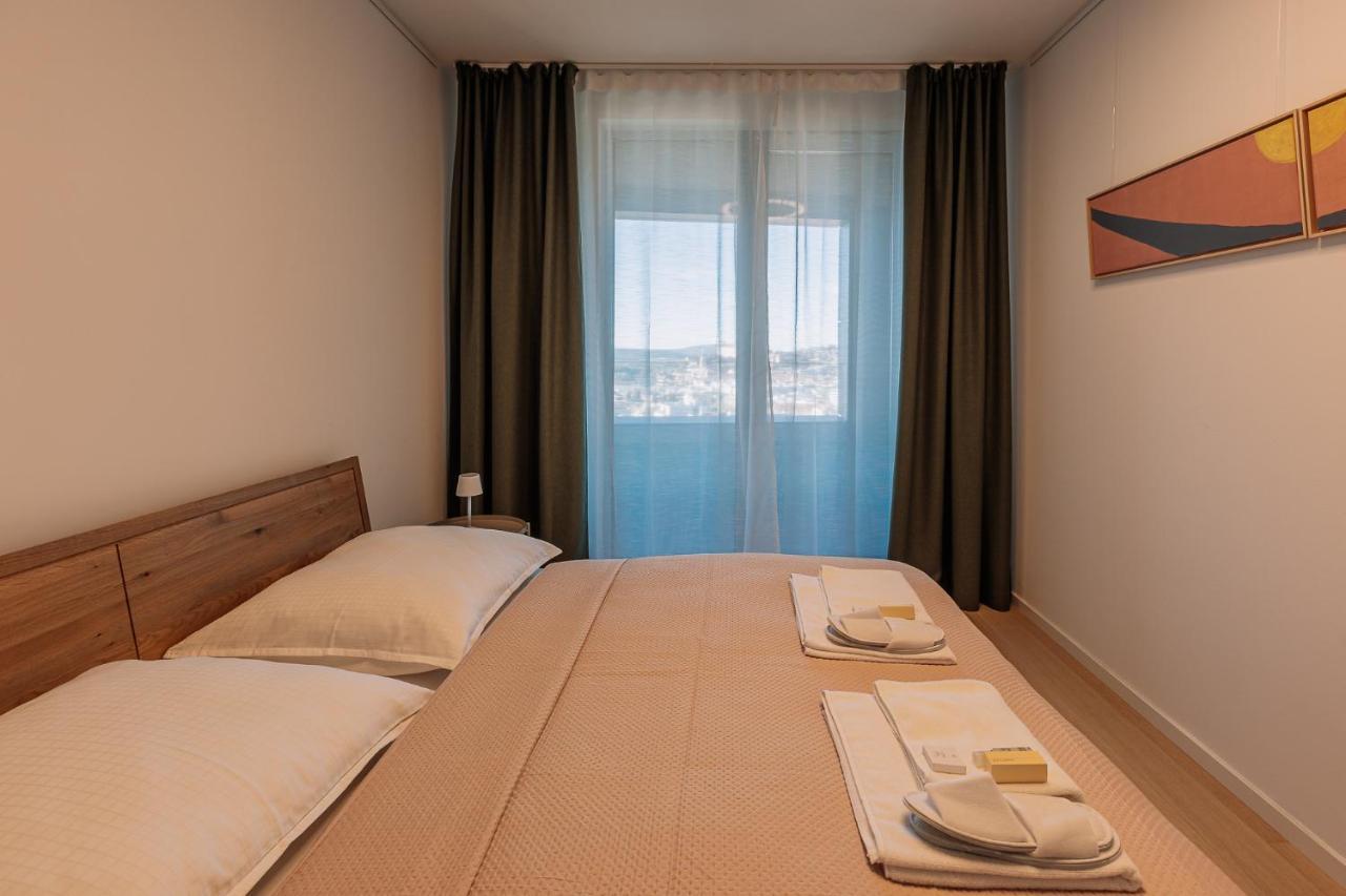 Skau Coral Residence In Sky Park 22 Floor 1Tower Panoramic View Free Parking Братислава Екстериор снимка