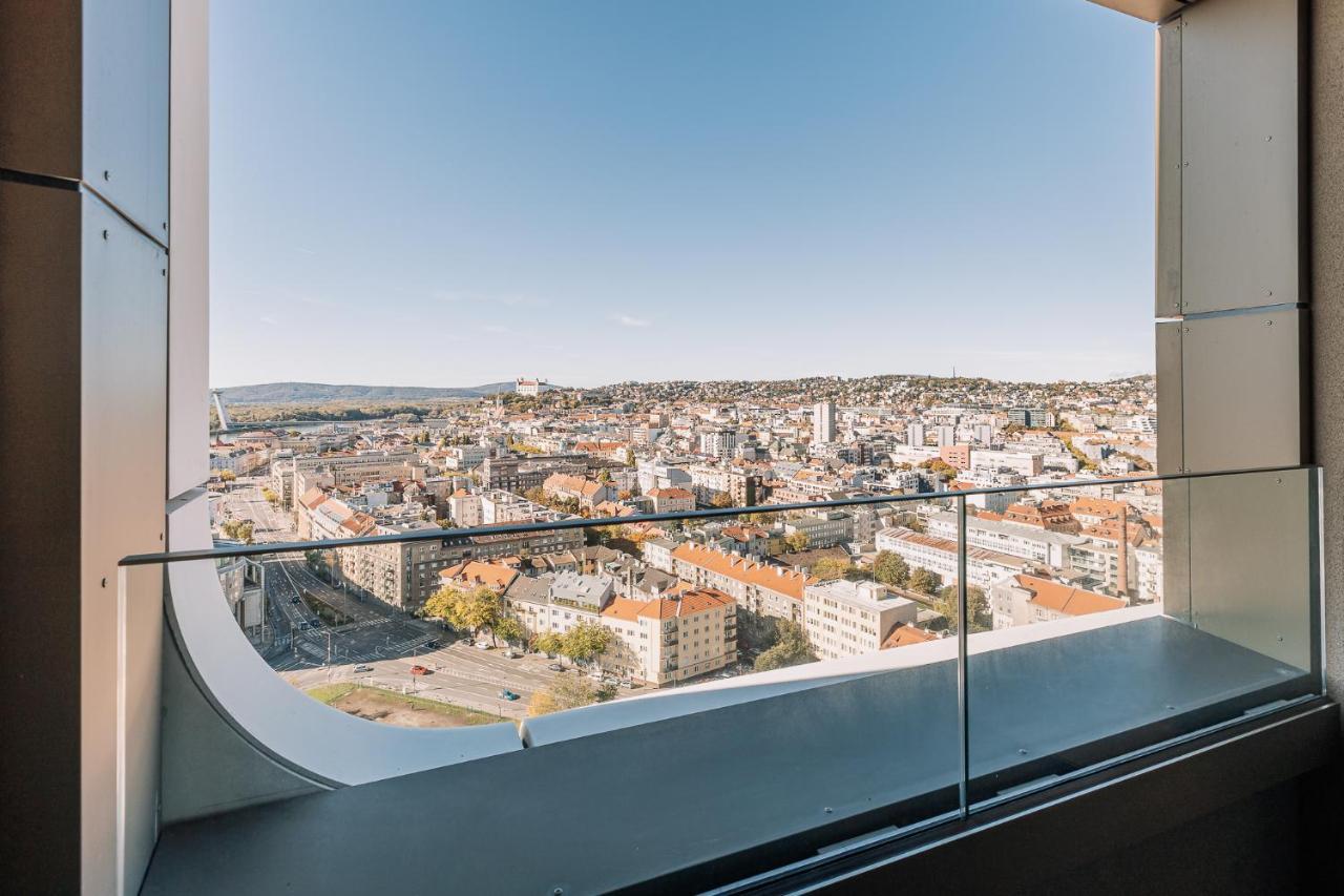 Skau Coral Residence In Sky Park 22 Floor 1Tower Panoramic View Free Parking Братислава Екстериор снимка